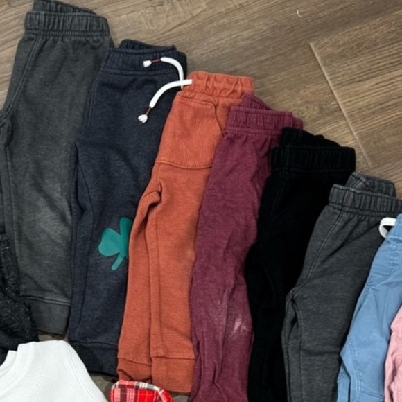 Boys 3T Cat and Jack pants Bundle - Picture 4 of 5